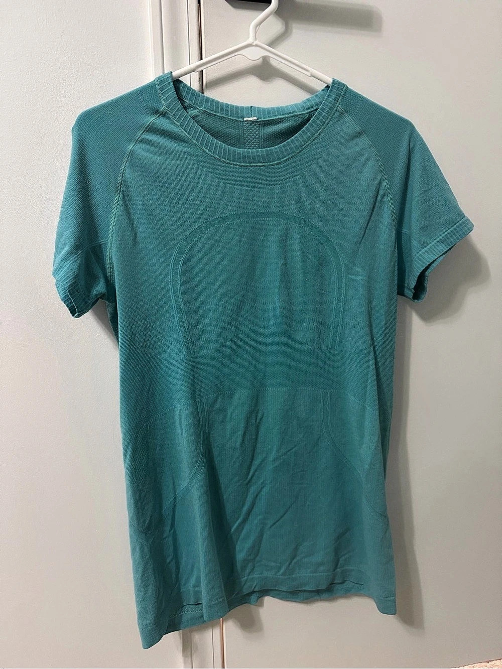 Lululemon Swiftly Tech Short Sleeve Shirt